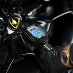 Dækpumpe med elektronisk manometer PSAIR-2, 1,5 m – 0–18 bar, Stix